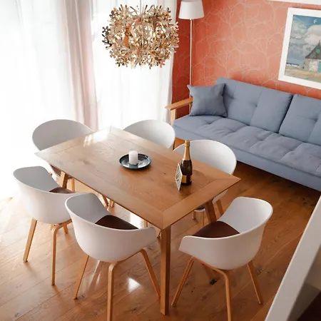 Dom wakacyjny Traumhaus-wustrow